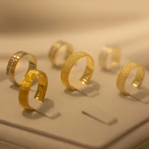 18K Signature Ring